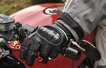 Click here to zero-in on motorcycle gloves that suit you best..plus free shipping