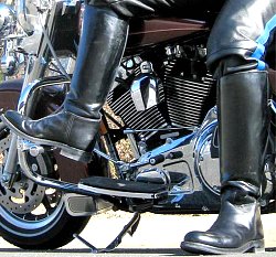 Looking for motorcycle boots?  Click here for a great place to find boots that are right for you.